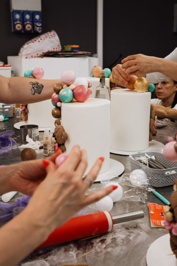 CORSO CAKE DESIGN PRATICO
